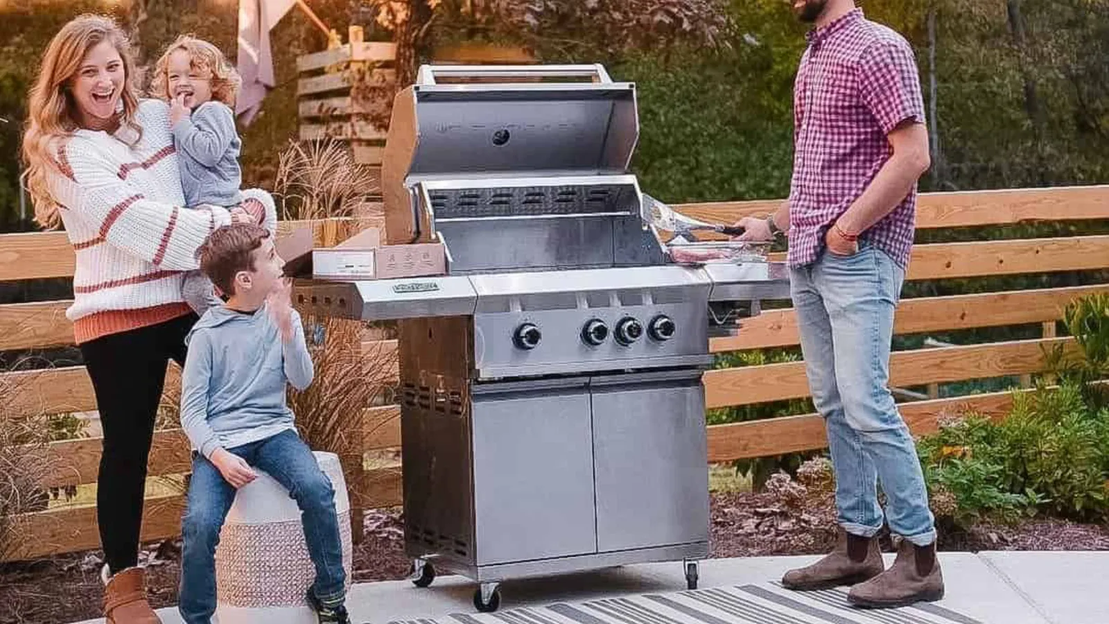 BBQ Guys Review: The Most Knowledgeable Online Grill Retailer — With High-Value Delivery Damage as the Critical 2025 Caveat