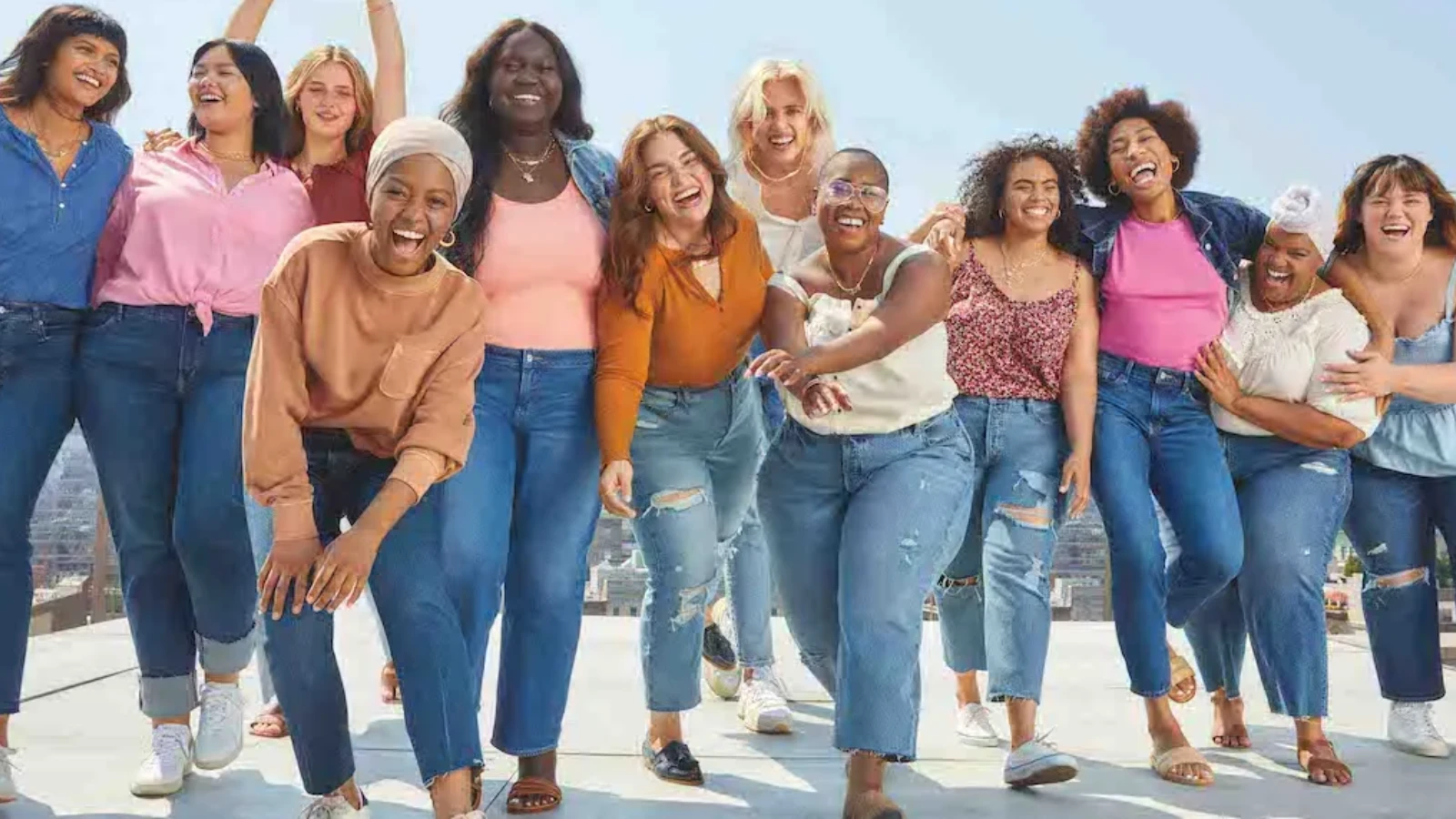 Old Navy Review: America's Value Family Brand — With a 2025 Online Delivery and Quality Decline That Matters
