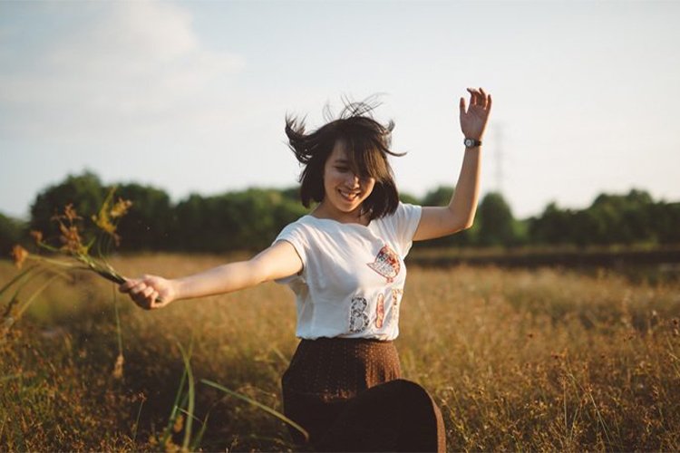 "Radiant Living: Ignite Your Path to Positivity and Well-Being – Embrace a Lifestyle Illuminated with Vibrance"