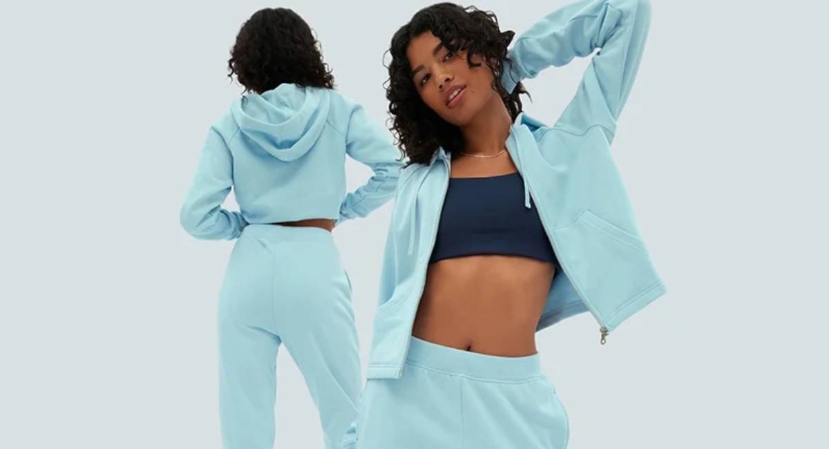Embracing Coziness: The Ultimate Guide to Comfortable Clothes at Home – A Love Letter to Sweatpants
