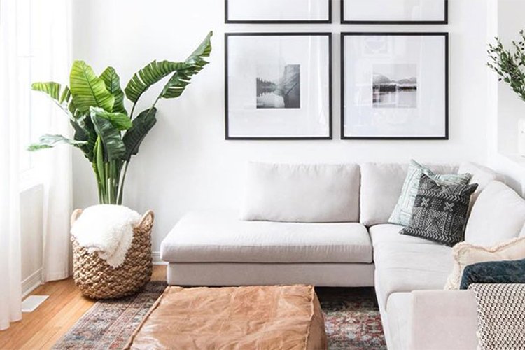 Small Living Room Decor Ideas That Make the Room Feel Bigger Without Making It Look Forced