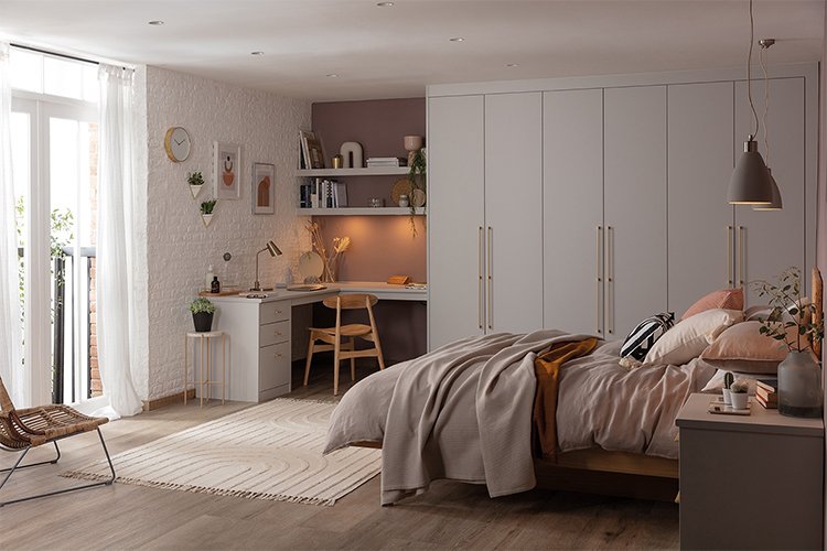 Cozy Desk Corner Ideas for Small Rooms That Don’t Have Space for a Real Office