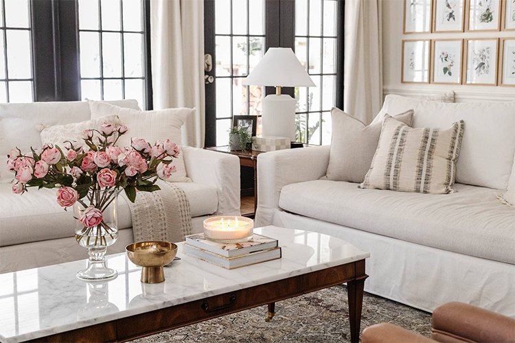 How to Make a Small Living Room Look Expensive Without Spending Like Crazy