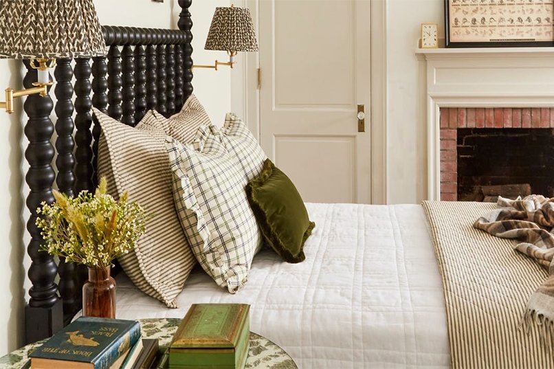 Guest Room Decor Ideas That Make a Spare Room Feel Warm and Ready