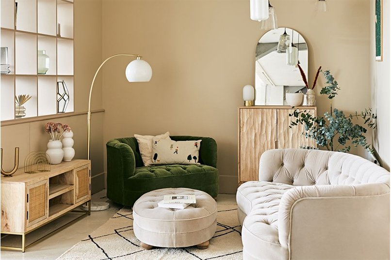 Small Living Room Decor Ideas That Make the Room Feel Bigger Without Making It Look Forced